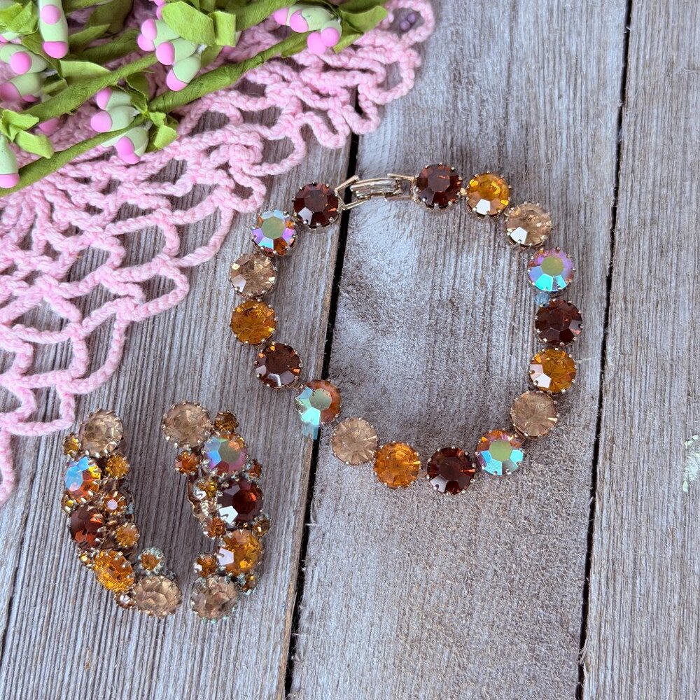 Vintage Karu Arke Inc. AB Rhinestone Bracelet and Clip on Earrings Gold Amber